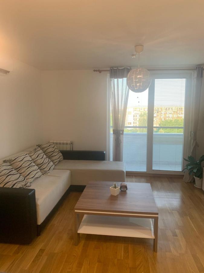 Artemis Business Apartment Скопие Екстериор снимка